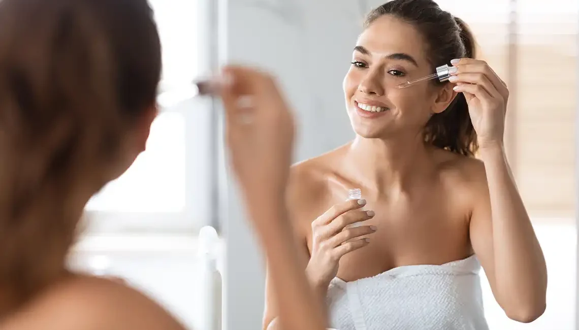 Productos naturales para la piel. Chica skincare